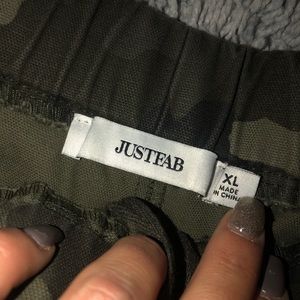 Justfab camo jobbers XL